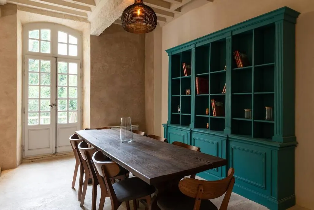 아흘르 Private Mansion, Completely Renovated With Swimming Pool, In Historical Center 빌라