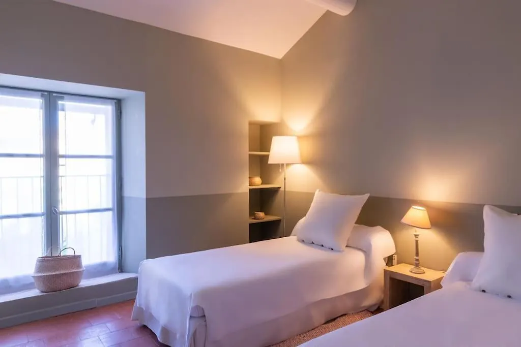 아흘르 Private Mansion, Completely Renovated With Swimming Pool, In Historical Center 빌라